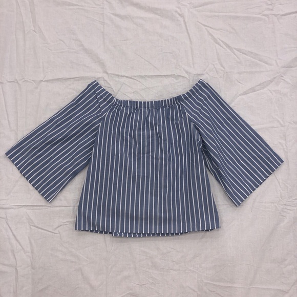 NWOT Tommy Hilfiger Blue Striped Off Shoulder Top - Picture 1 of 4